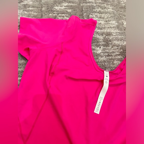 Lululemon sonic pink align tee - Picture 7 of 7